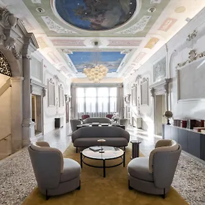 https://radisson-collection-hotel-palazzo-nani-venice.hotelinveneto.com