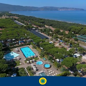 *** Kompleks wypoczynkowy Club Del Sole Family Collection Włochy